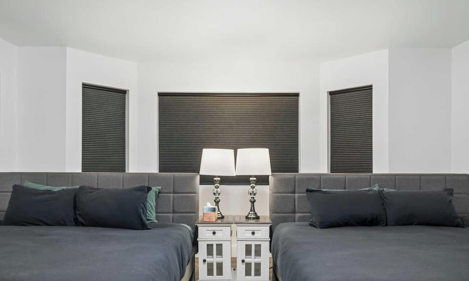Master double king bedroom