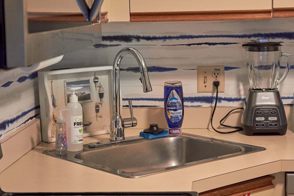 Kitchen sink