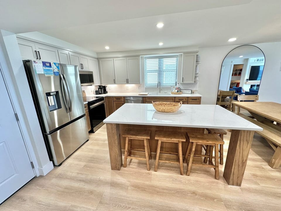 Fully stocked kitchen