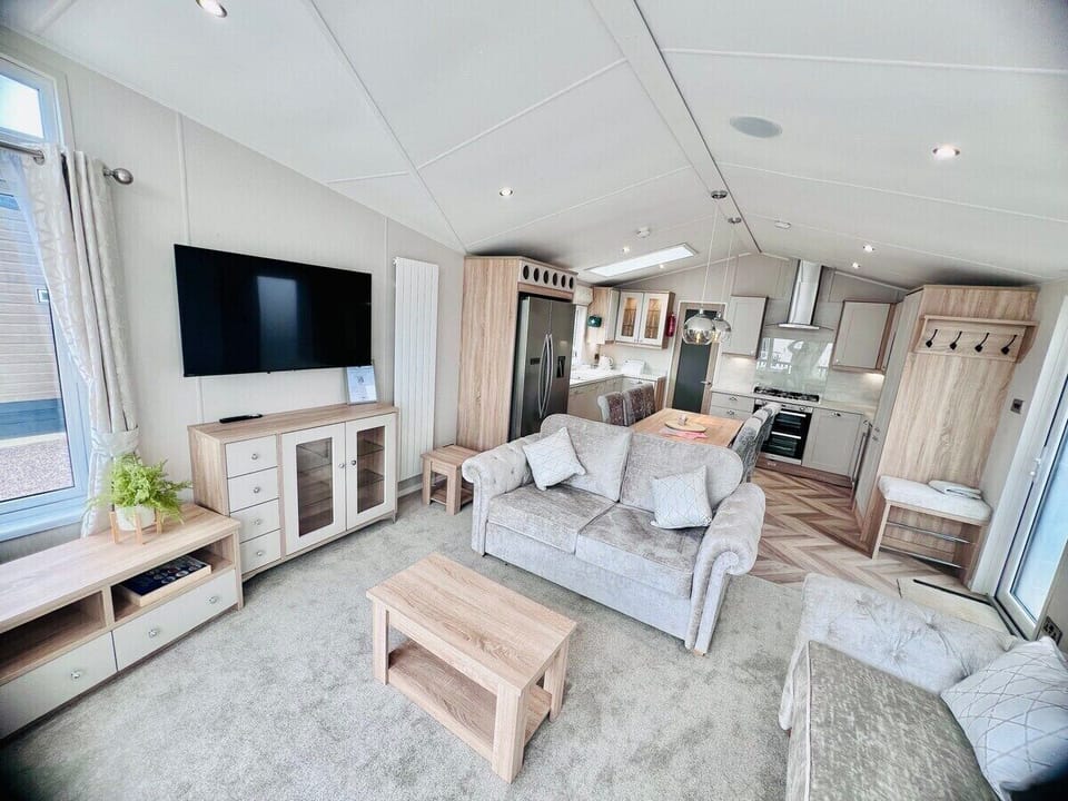 Lounge View showing the TV