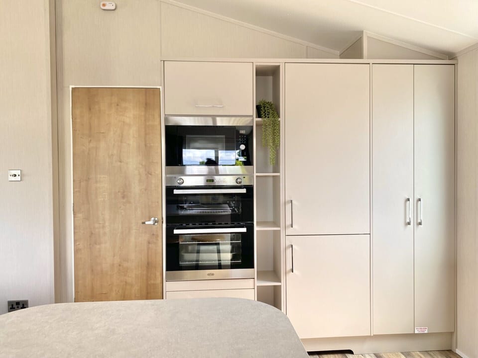 Kitchen view 