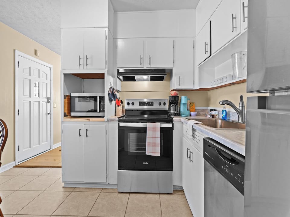 1st Full kitchen