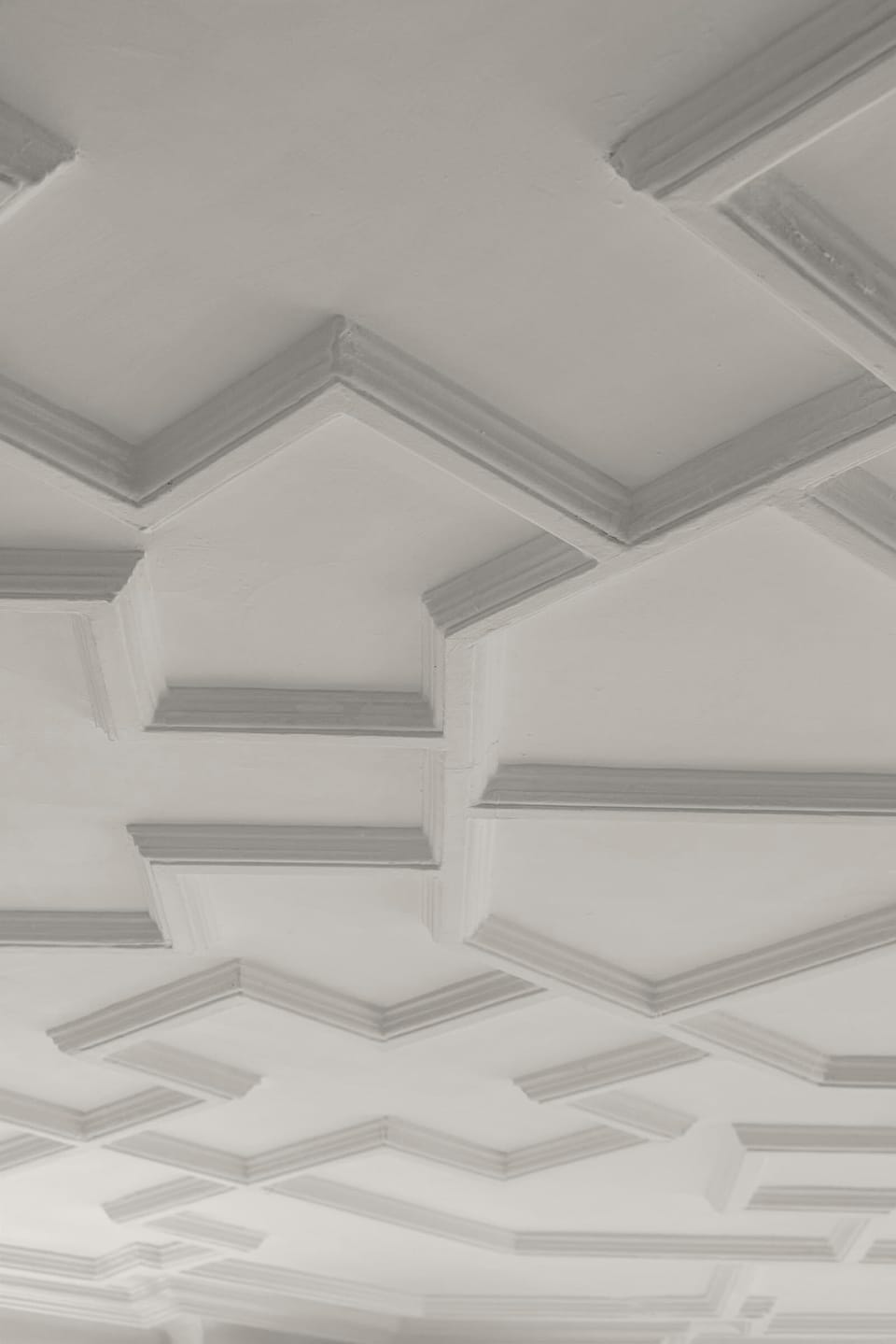 Look up and you’ll see some beautiful original Victorian moulding.