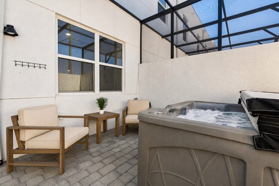236 Famagusta Drive (17).jpeg