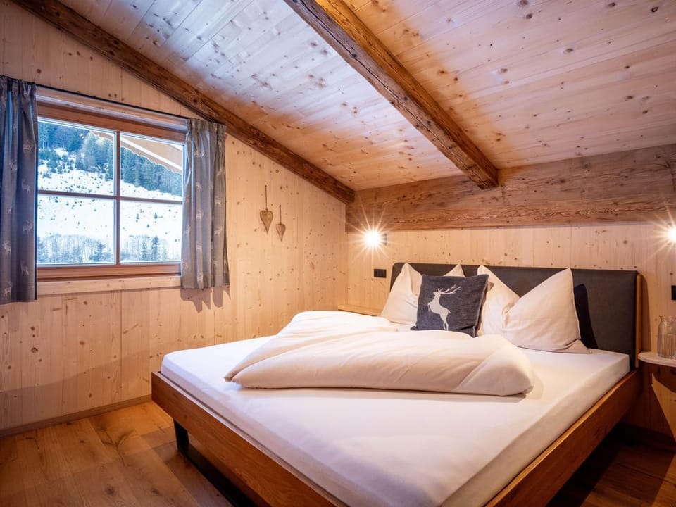 Chalet Heualm, Austria Cabin in Tyrol