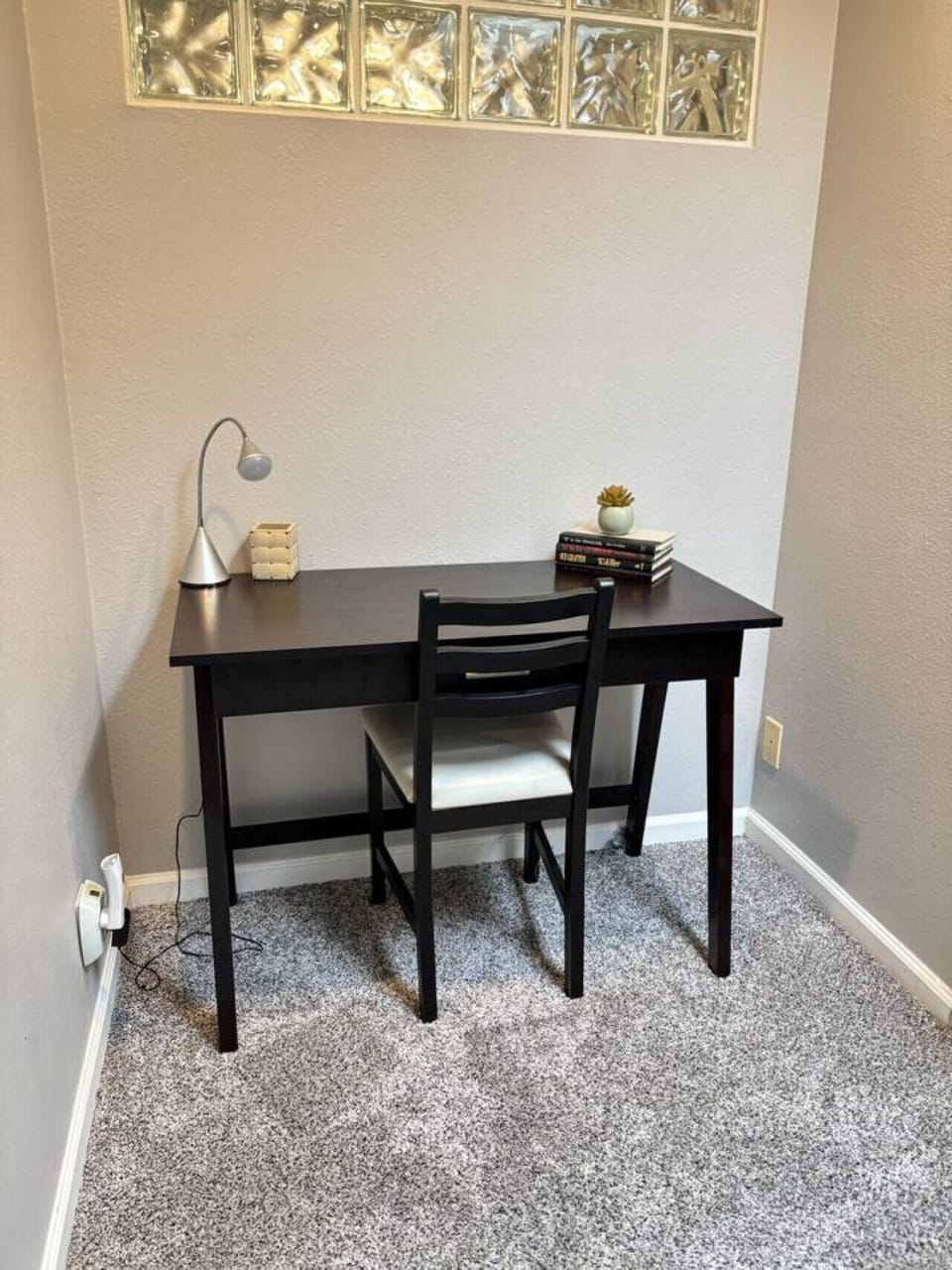 Second work station