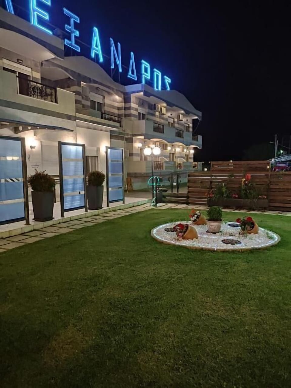 Hotel Entrance by nighttime