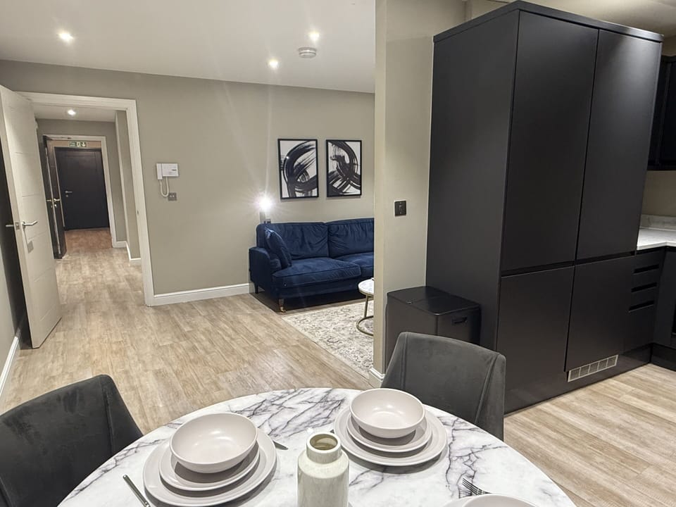 Living Room / Lounge