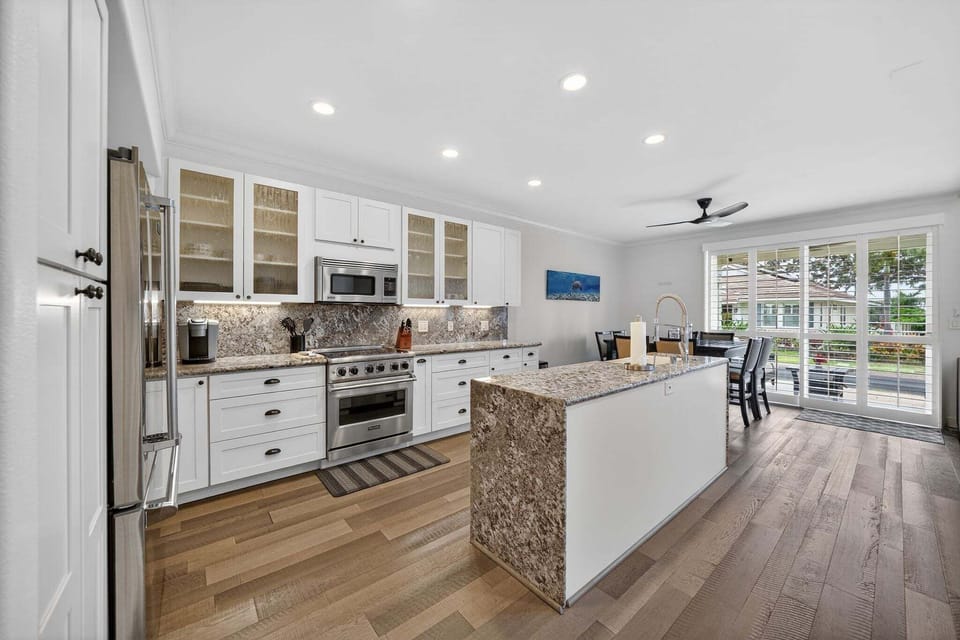 Indoors, Kitchen, Floor, Appliance, Ceiling Fan