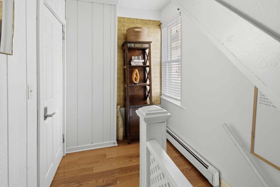 Indoors, Floor, Flooring, Hardwood, Architecture
