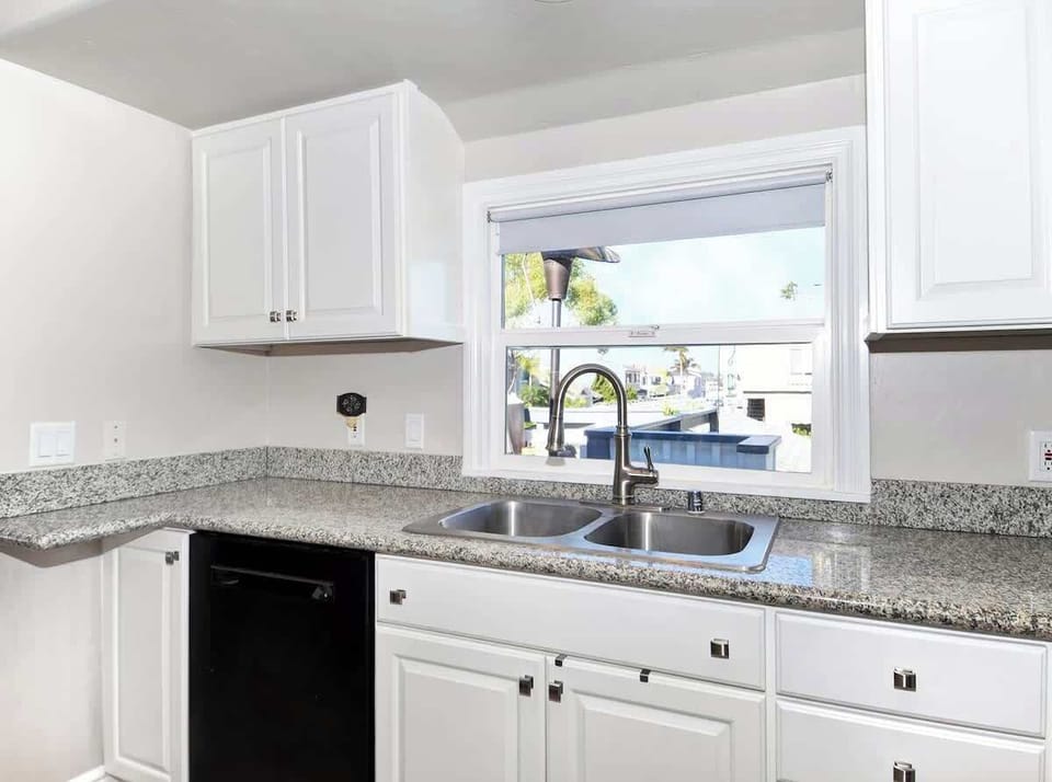 Unit B Kitchen