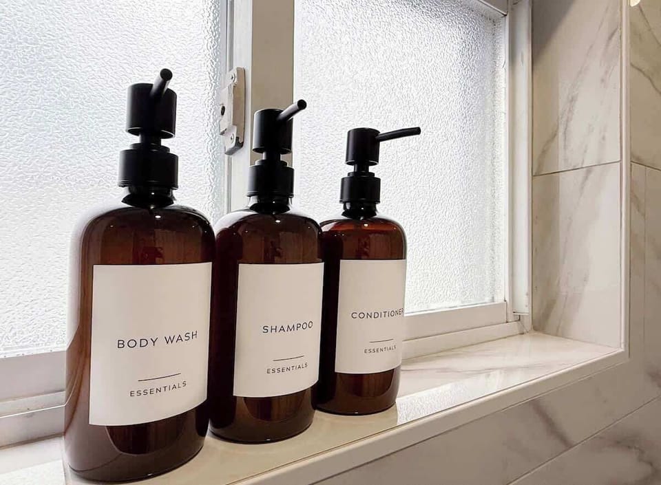 Bathroom amenities