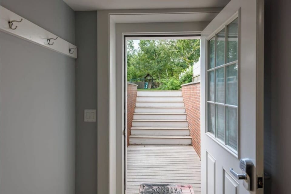 Lower level entry