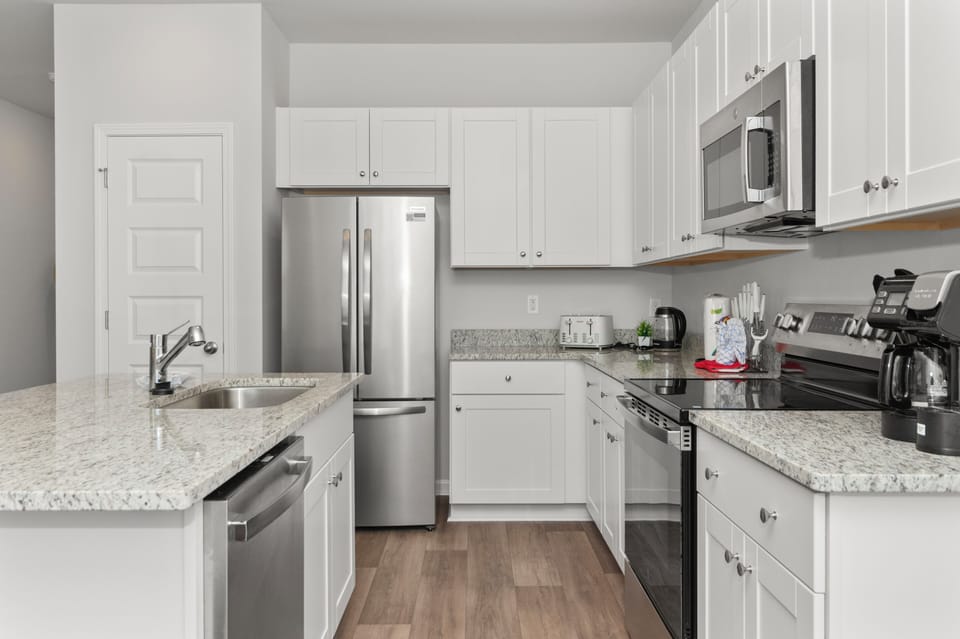 Fully equipped kitchen and dining space for shared meals and comfort