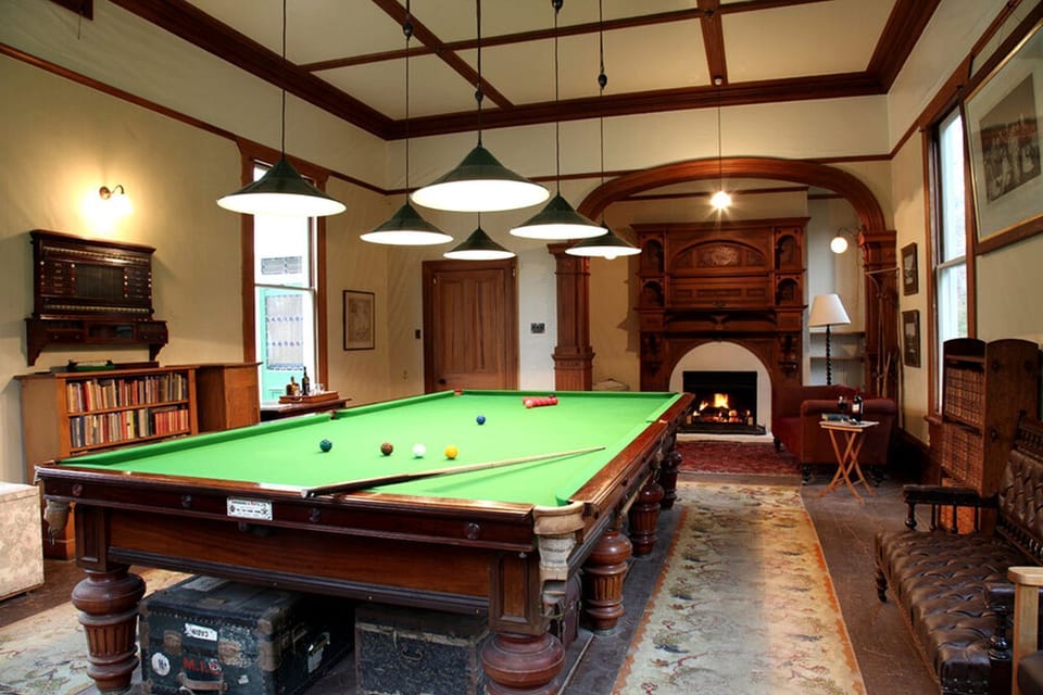 Game room