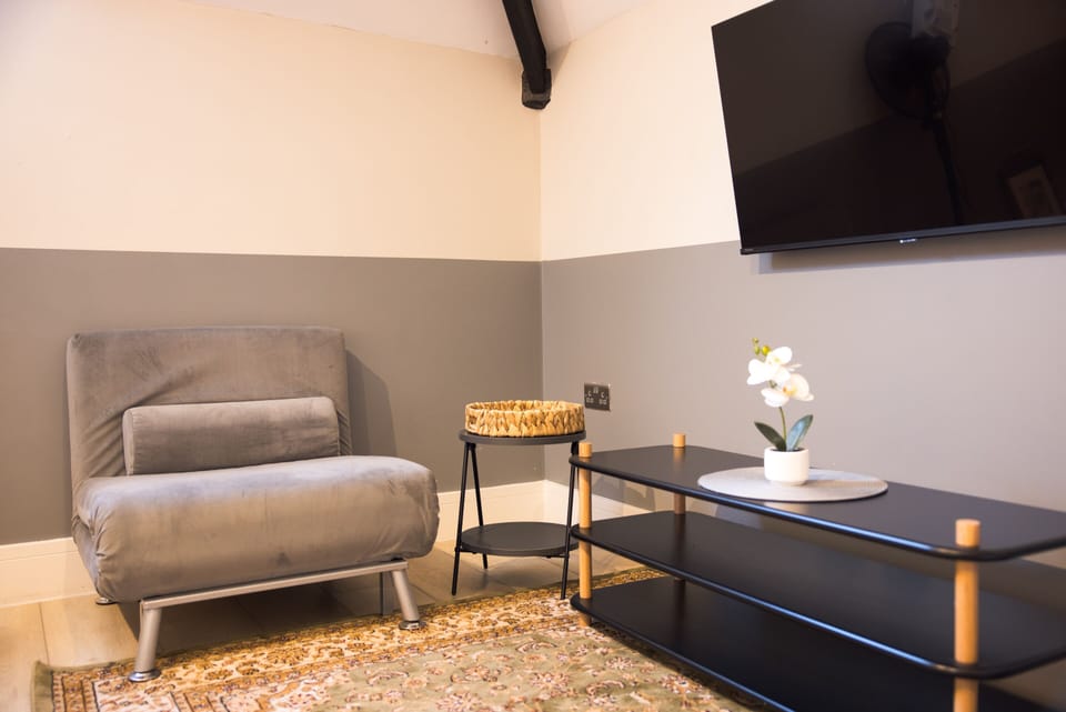 Stylish interior design for a welcoming atmosphere.