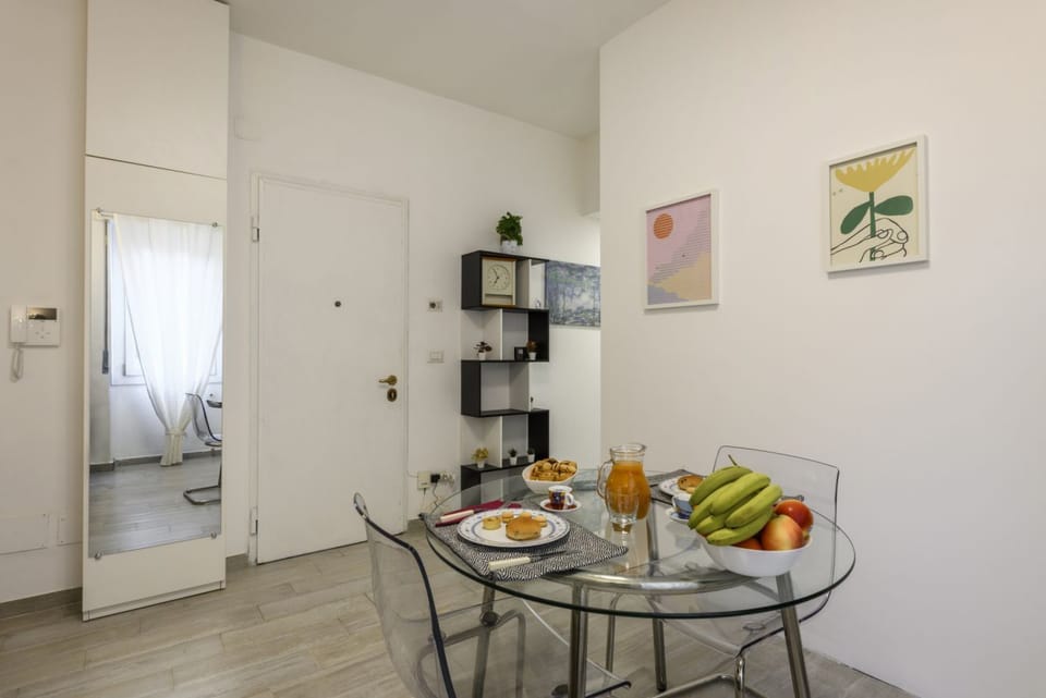 Monte Ceneri, 71 - Modern, convenient and well-connected Apartment in Milan