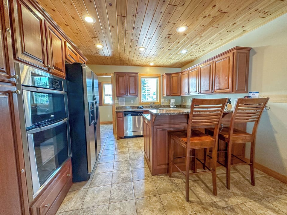 Cobblestone Cove Villa 3 offers a fully equipped kitchen.