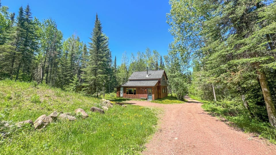 This wooded setting is perfect for anyone just looking for a little peace and quiet in a beautiful setting.