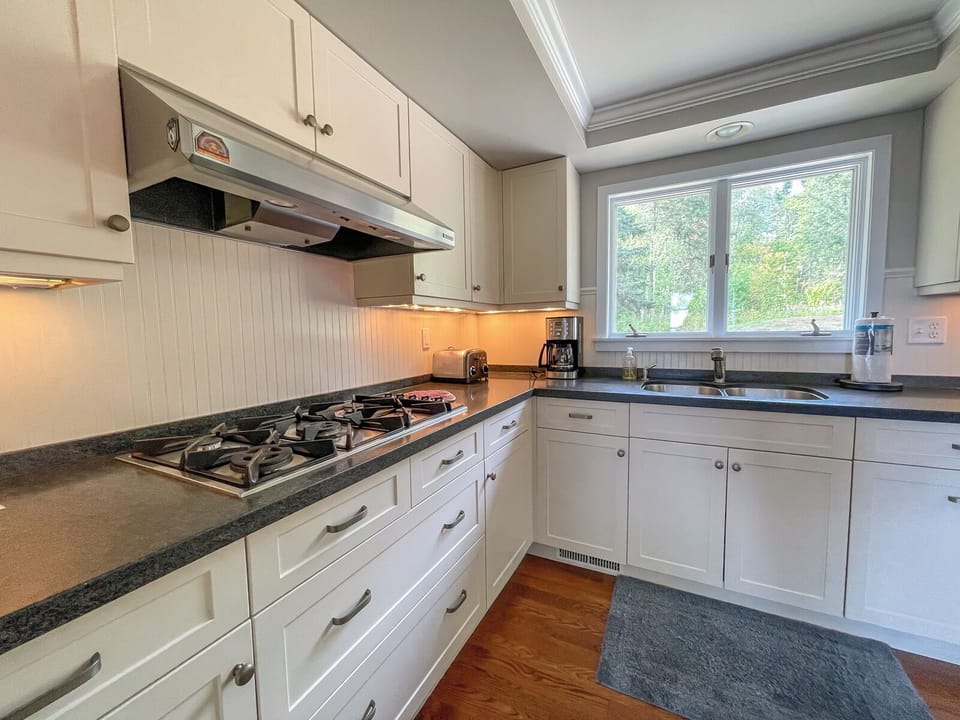 Plenty of counterspace for cooking large meals