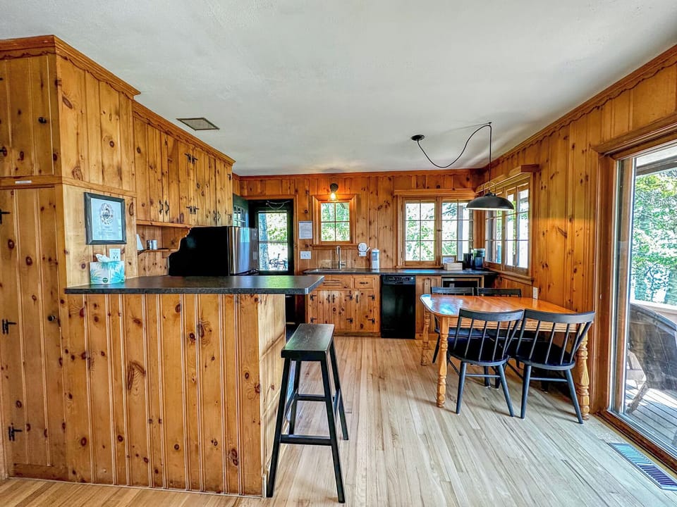 Kitchen in Lakeside