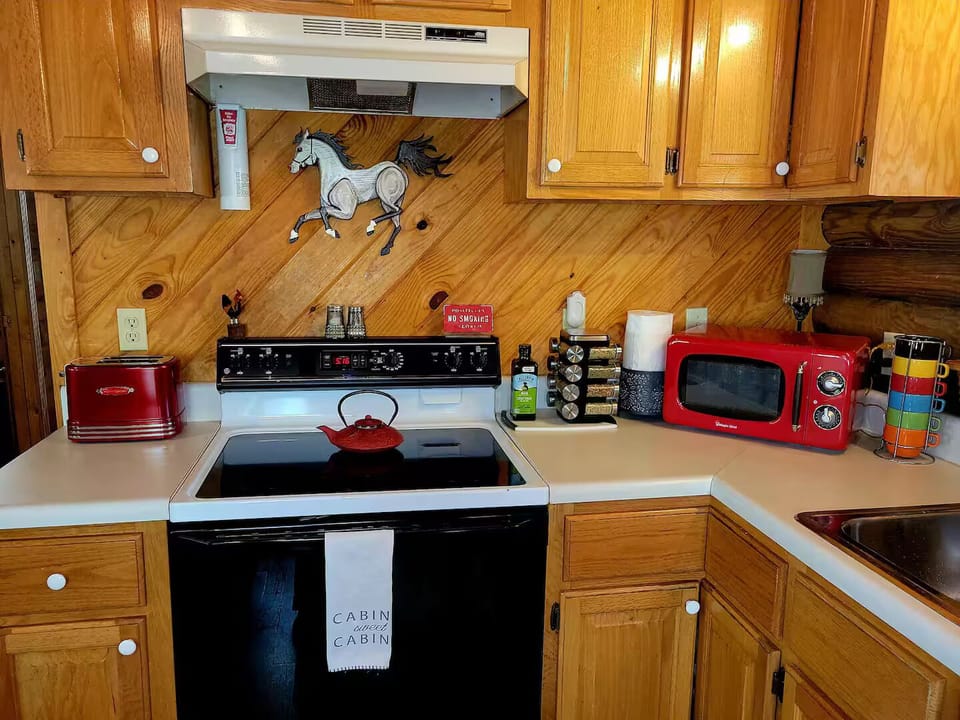 Fully stocked kitchen w spices, olive oil, crock-pot, drip-coffee maker and more