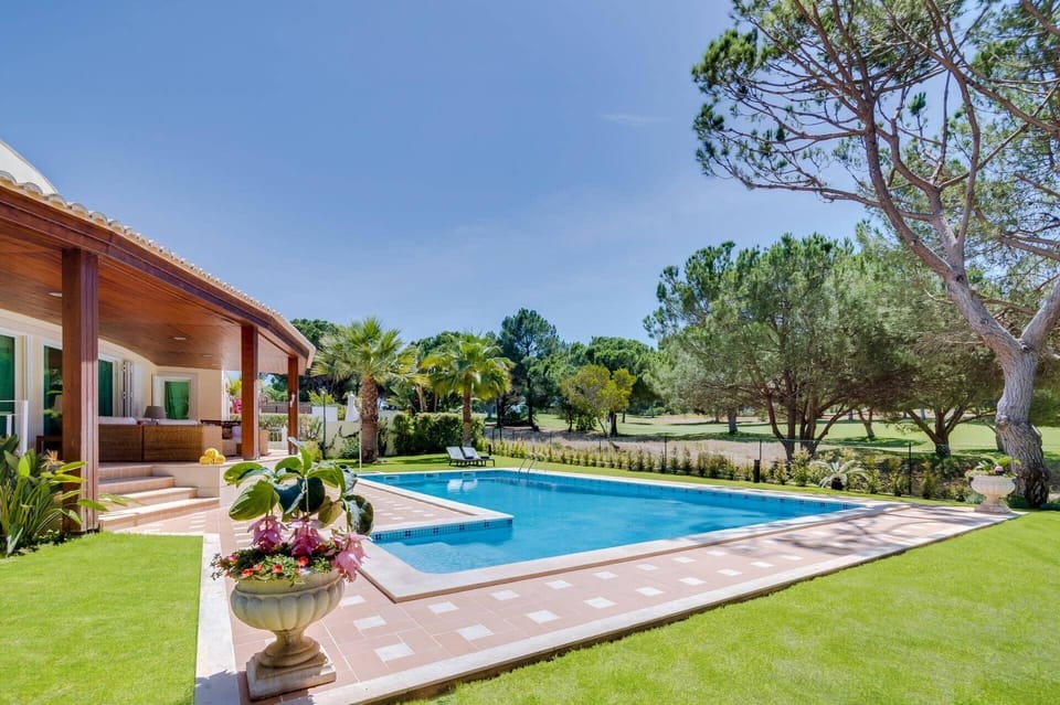 Villa Niva image