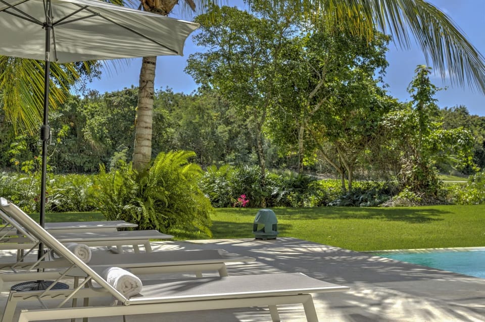 Hacienda A91 - Elegant Tropical Retreat (7590)