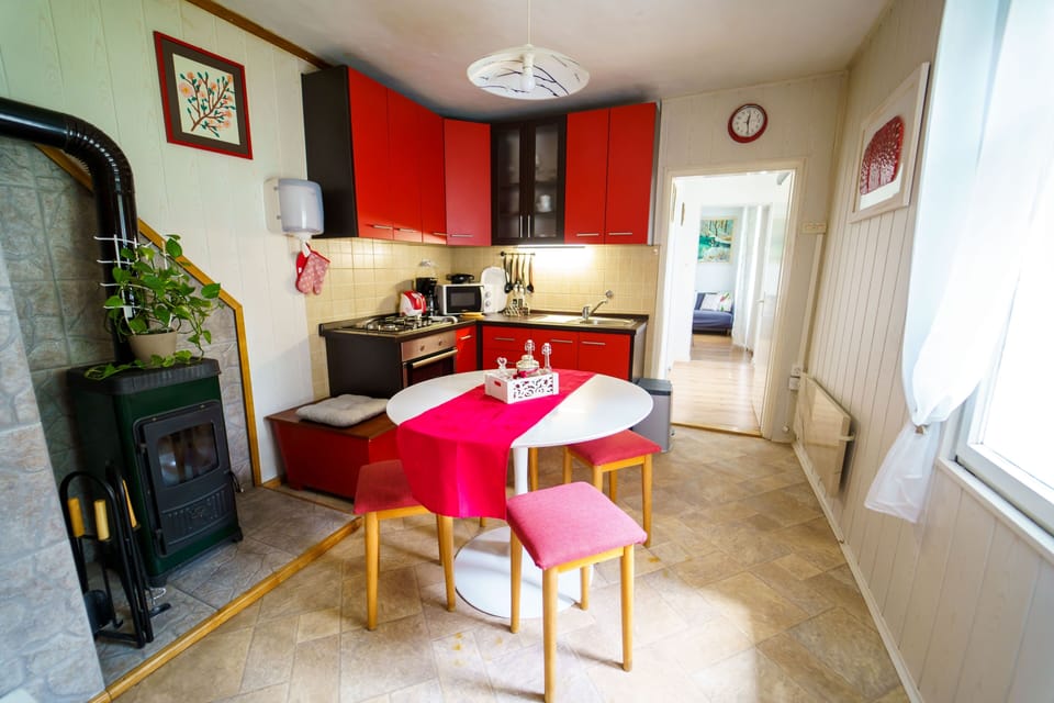 Dining room 2