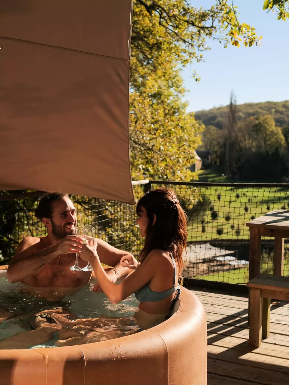 Outdoor spa tub