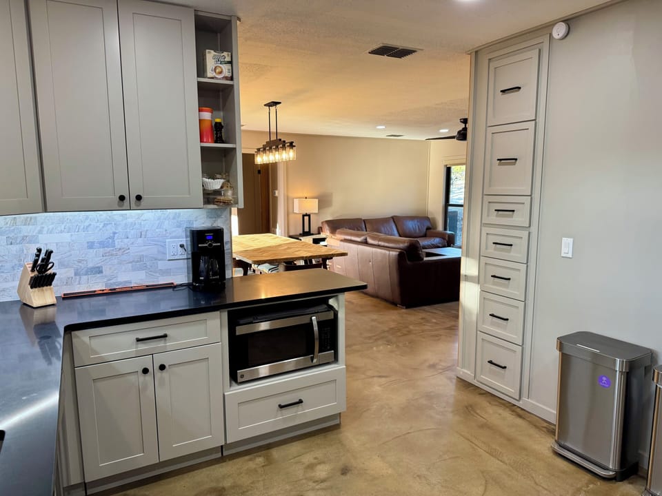 Microwave, coffee pot and Keurig for your use.