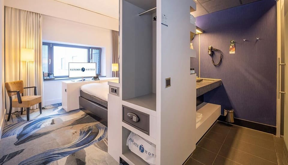 Unit with 1 Double Bed