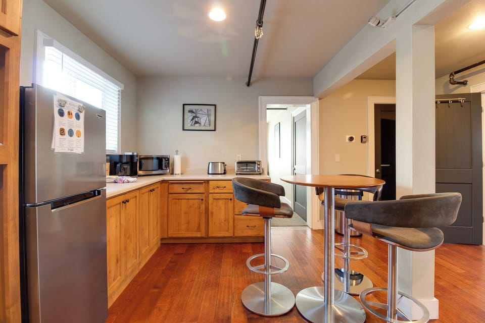 Kitchenette in lower unit
