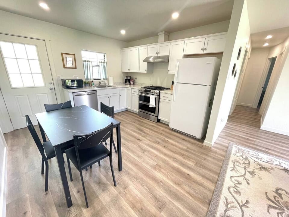 Smart Appliances 
High-tech, energy-efficient kitchen technology.