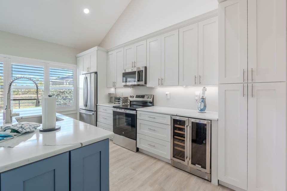 Light and Airy Kitchen