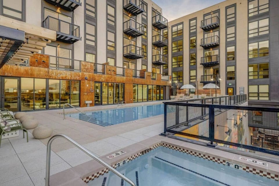 Year round pool and hot tub 10am to 10pm
