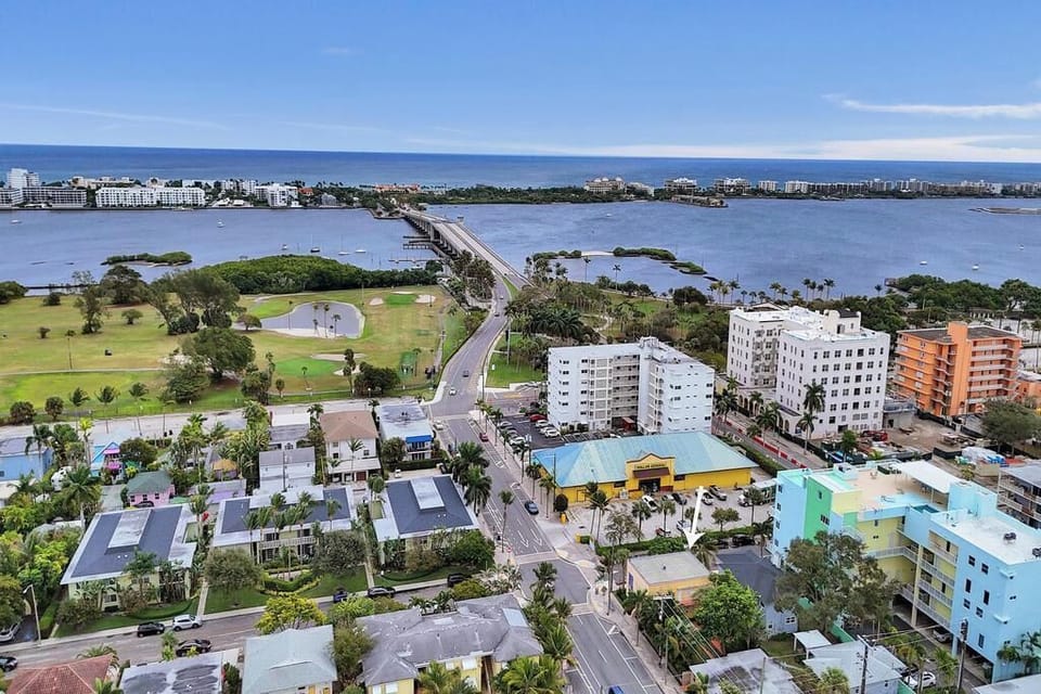 Aerial view of property's prime downtown location
