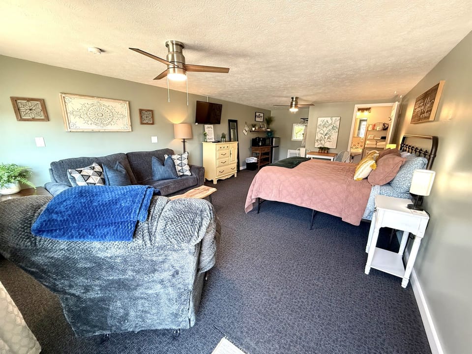 Couch and recliner.