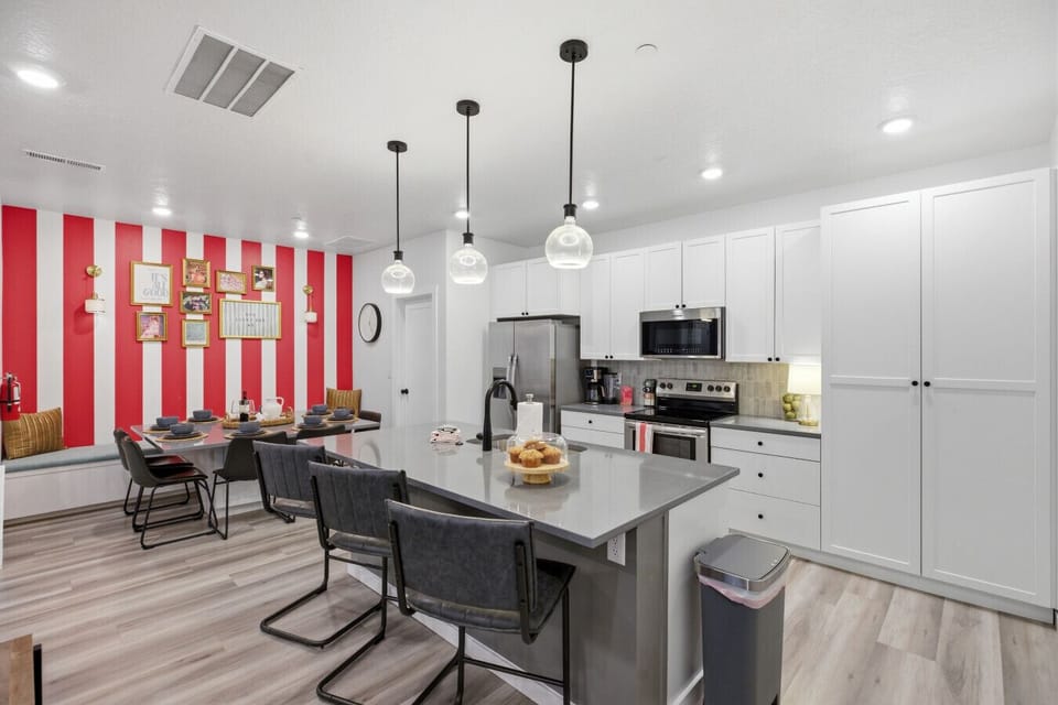Chic Kitchen: Whip up culinary delights in this stylish, vibrant space with modern amenities!