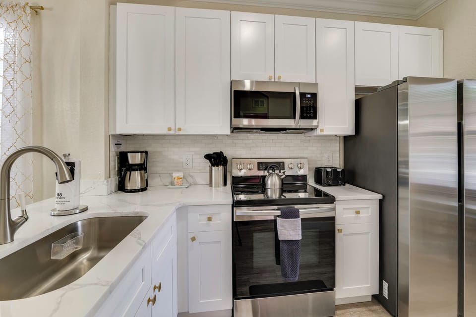 Kitchen | 1st Floor