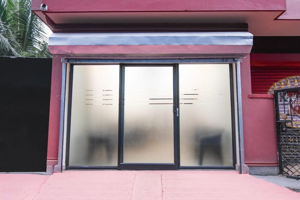 Entrance / Reception