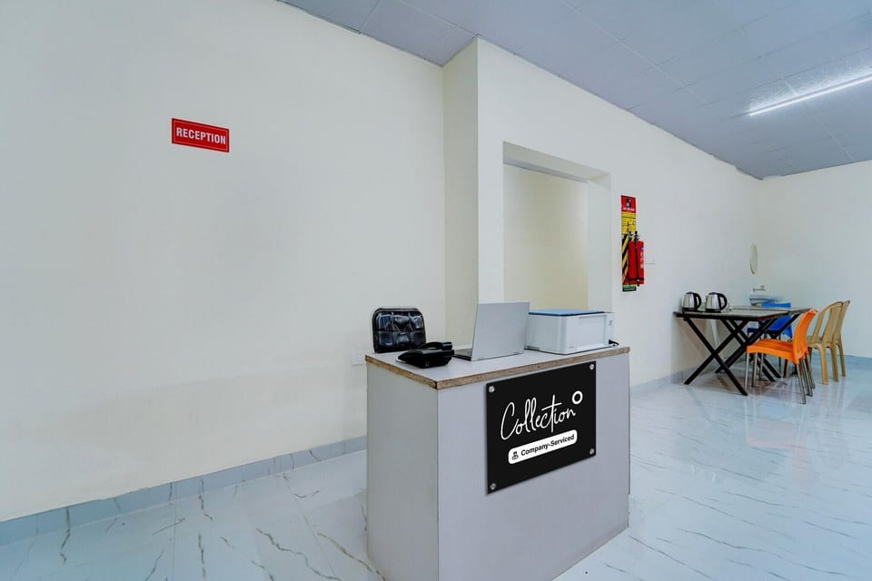 Entrance / Reception