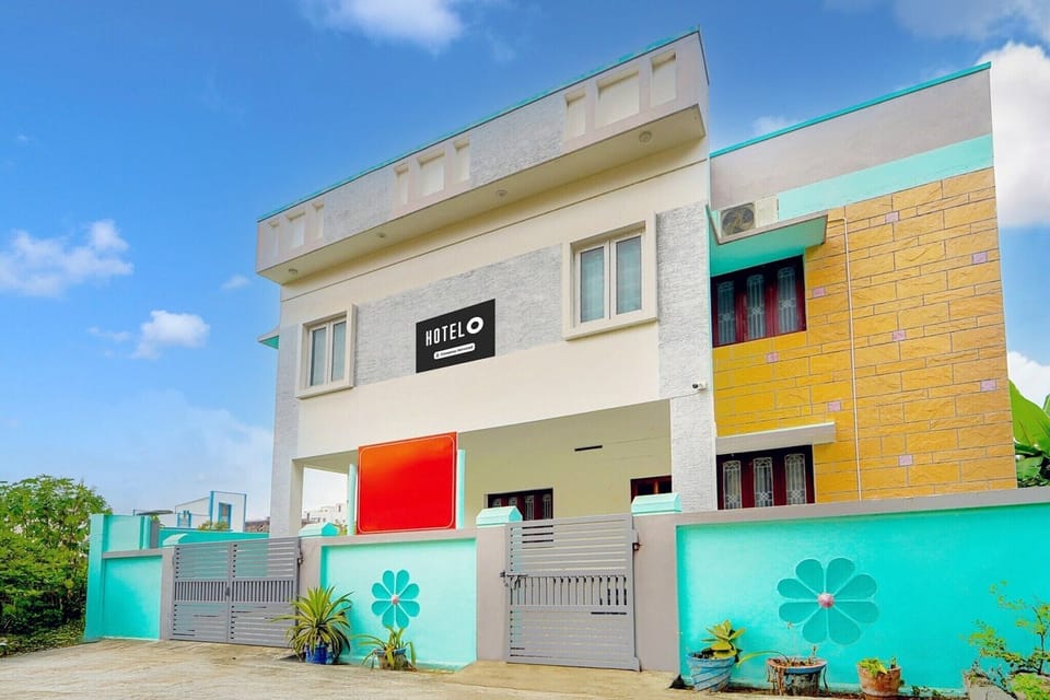 Holiday Home Exterior [summer]