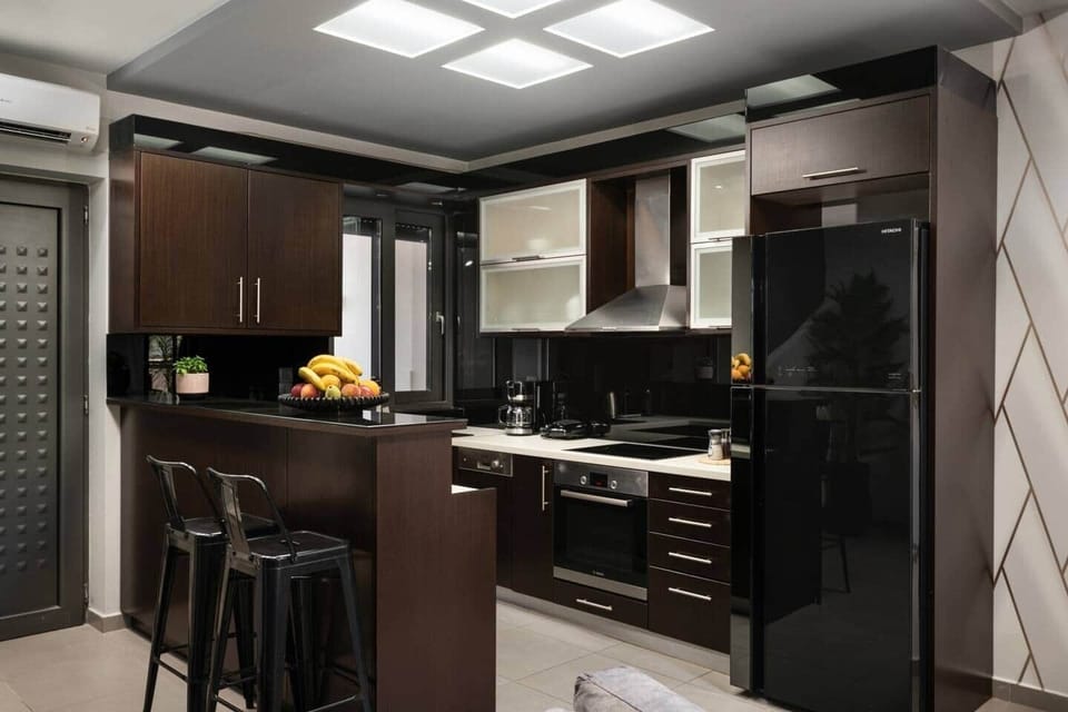 Full fledged kitchen.
Perfect for long stays!