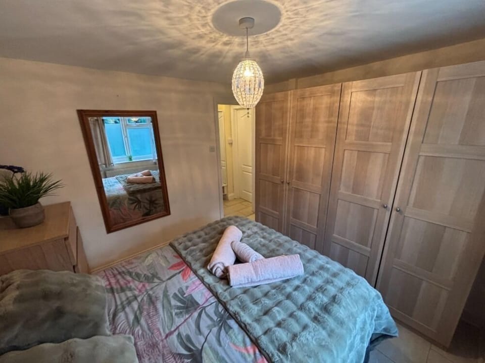 Bedroom with double bed