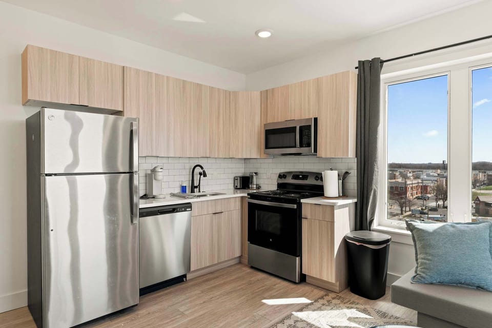 Full Kitchen