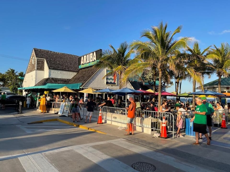 Aruba’s seaside restaurant
