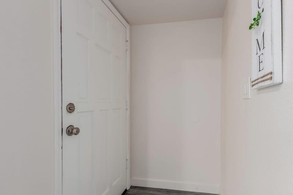 Unit Entrance