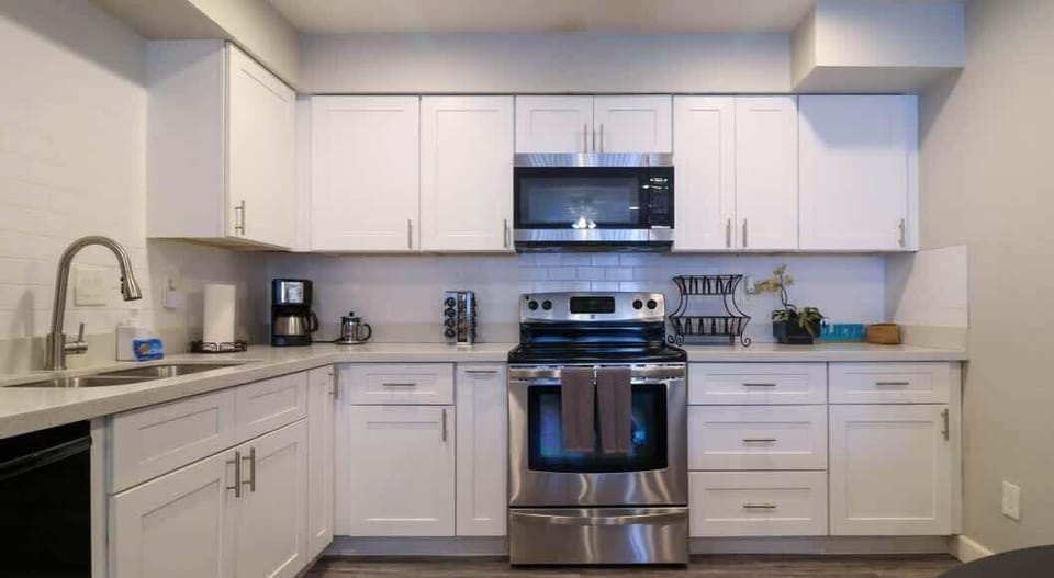 Fully equipped kitchen with everything you need to cook at home