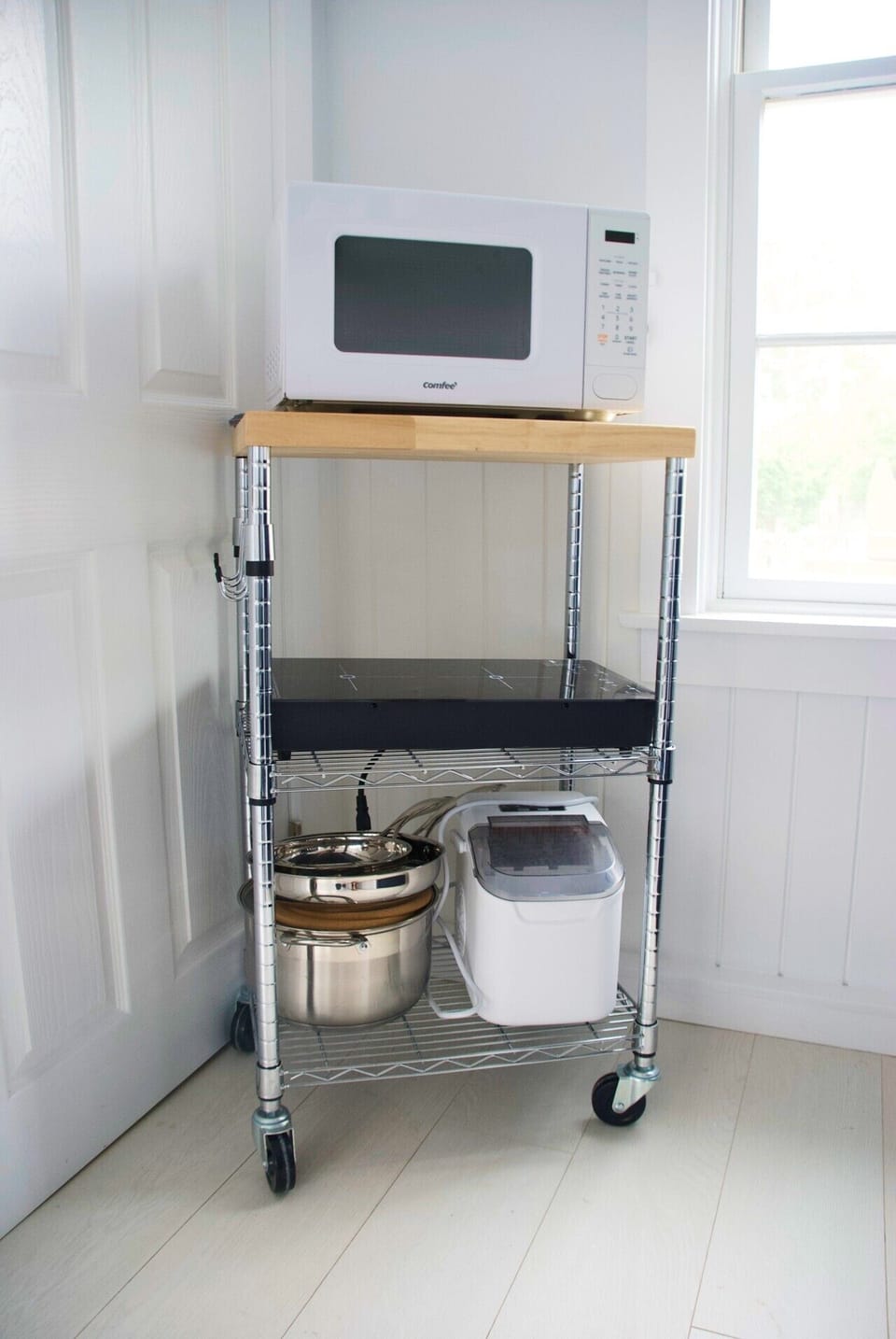 We have a microwave, portable cooktop, ice maker, and the cooking essentials
